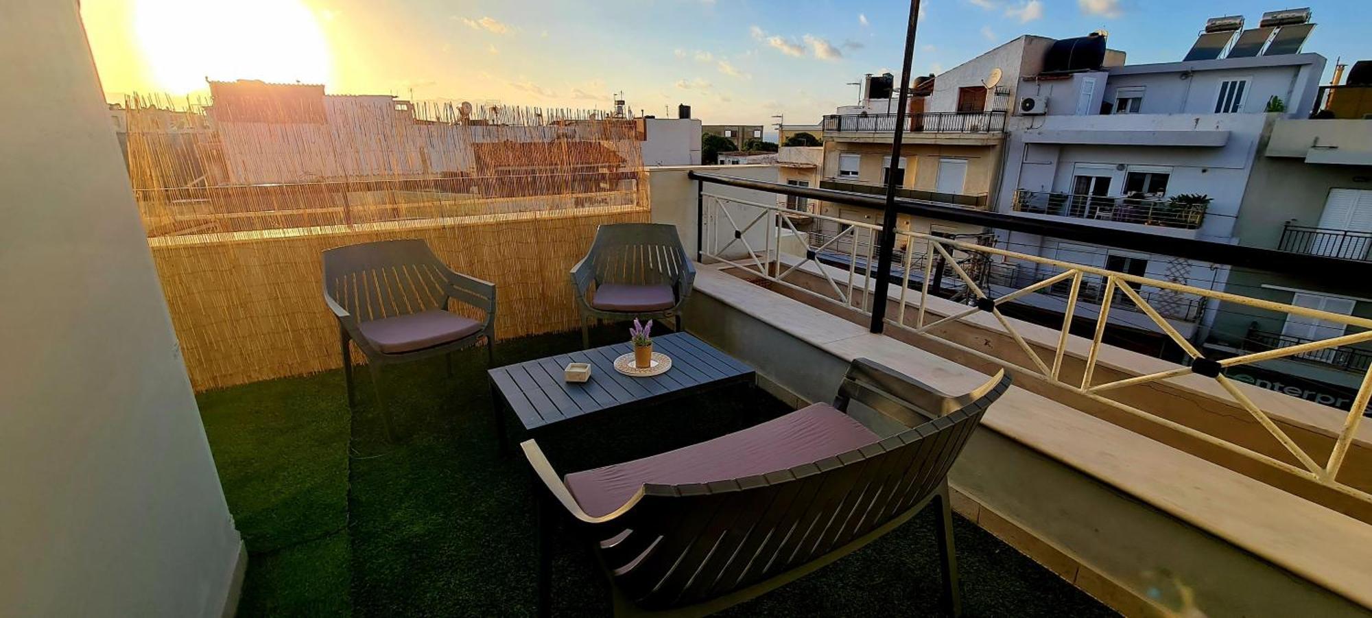 Sunny Apartment For Couples & Friends In Centre Héraklion Extérieur photo