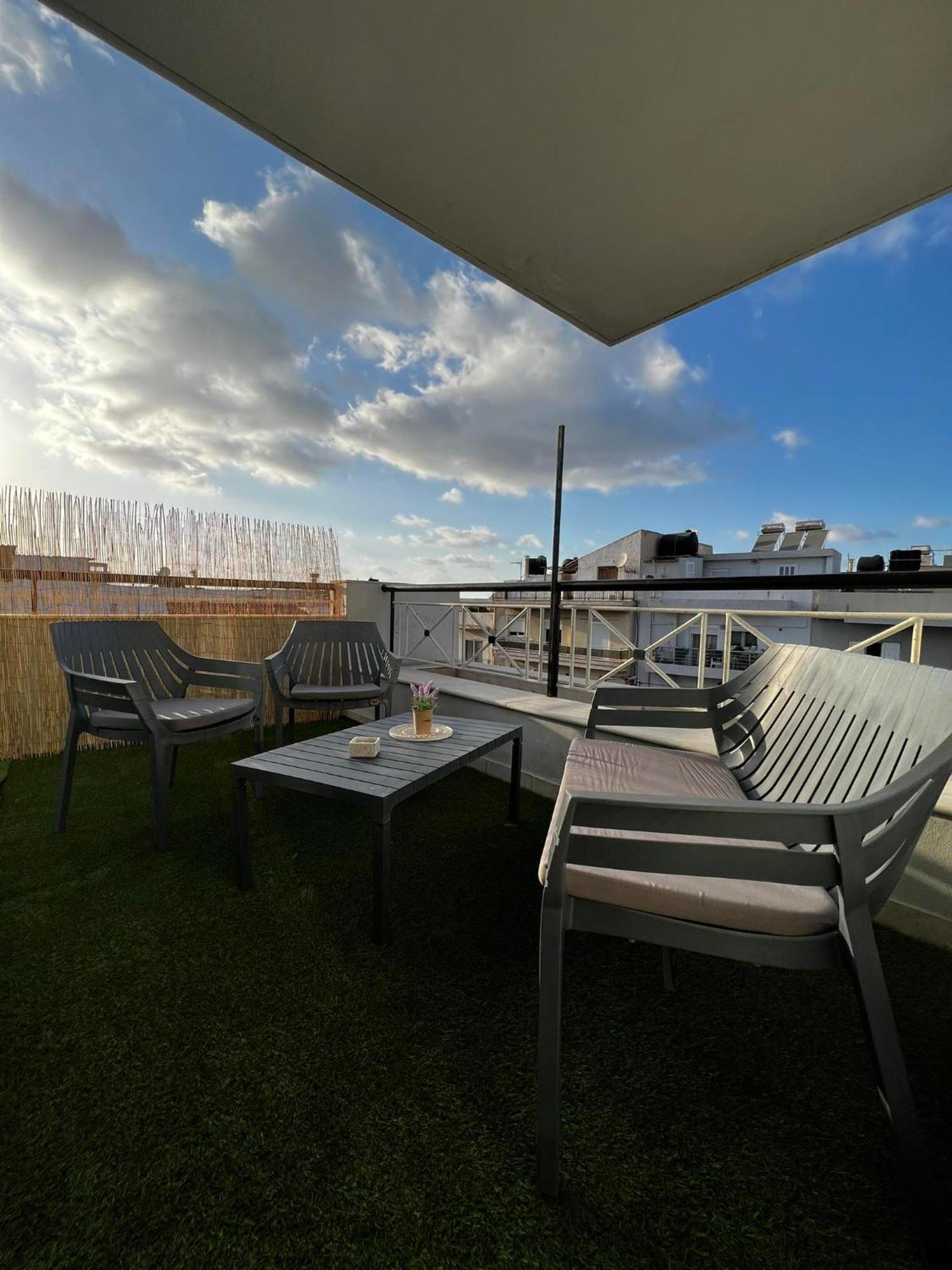 Sunny Apartment For Couples & Friends In Centre Héraklion Extérieur photo